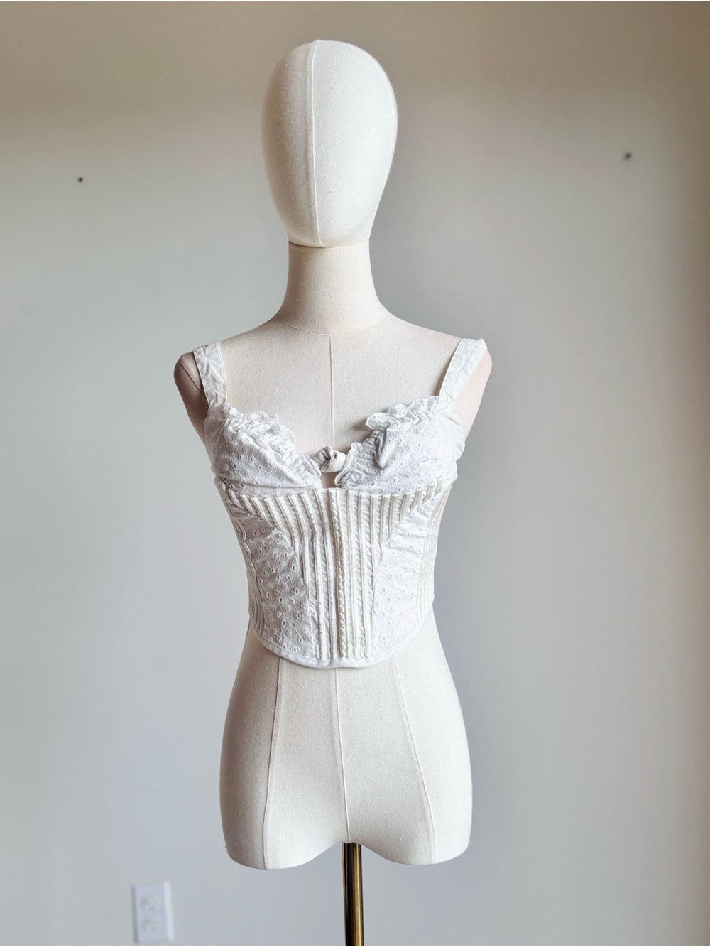With Jéan White Cotton Eyelet Boned Corset Top Size XS